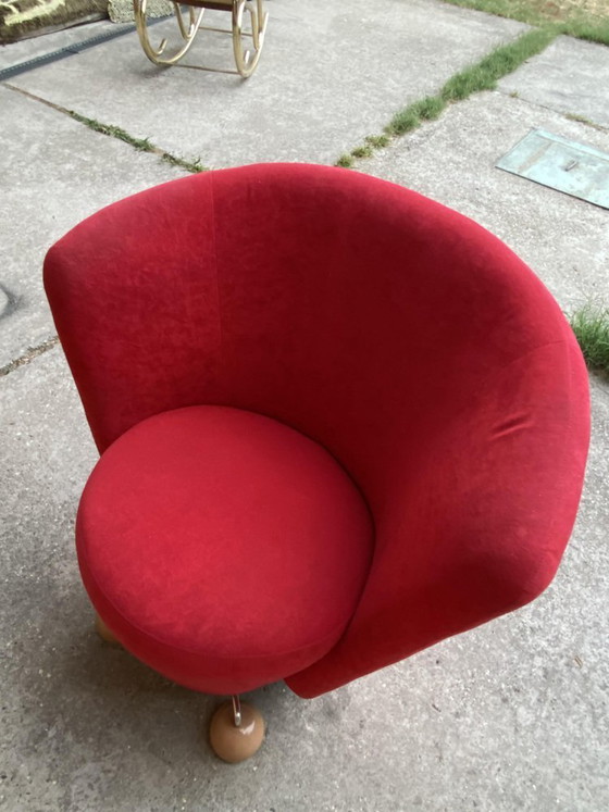 Mid-Century Red Armchair with Special Legs, 1950s – Mid Century Modern (photo 4 of 5)