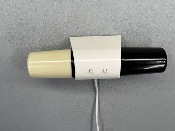 Image 1 of Aplique Philips PDF 040