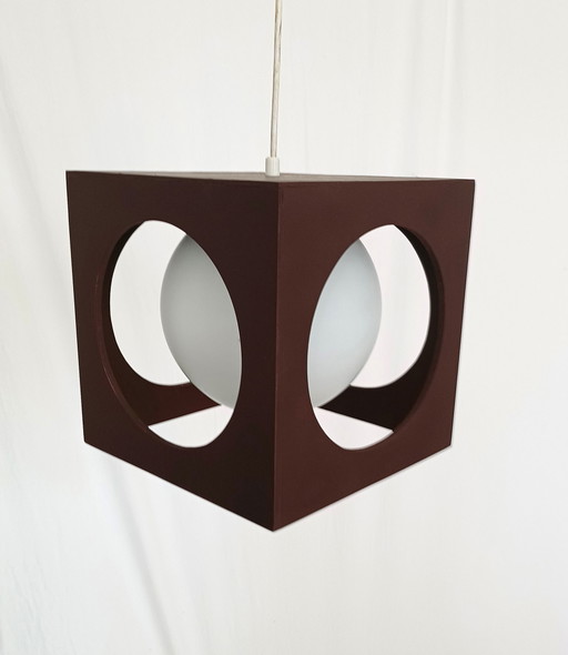 Dobbelsteen lamp model 4022 van Richard Essig