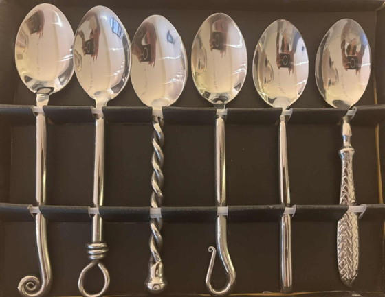 Image 1 of Vintage roestvrijstalen soeplepels: Set van 6 verschillende dinerlepels