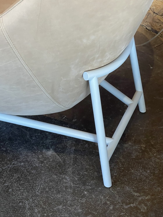 Image 1 of Fauteuil Pode Tresto en magnifique cuir naturel Neron