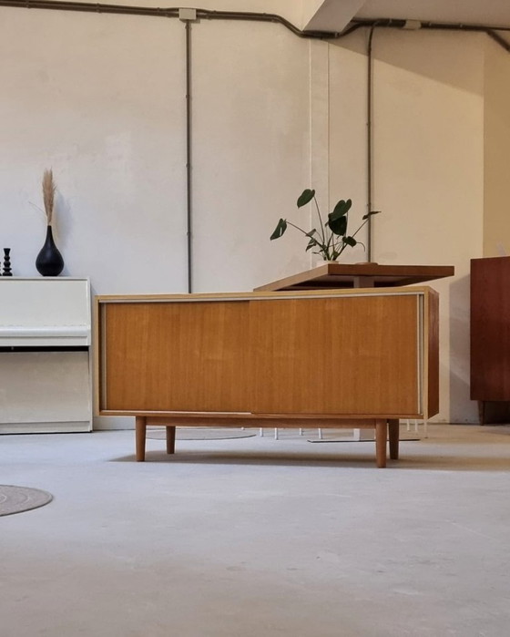 Image 1 of jaren 70 dressoir