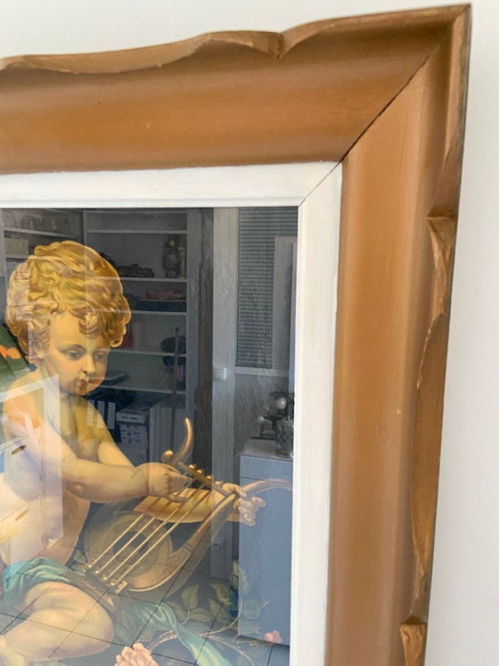 Image 1 of Estampe Lithographie Polychrome Avec Réhaut Doré Putto Chérubin Ange Papillon