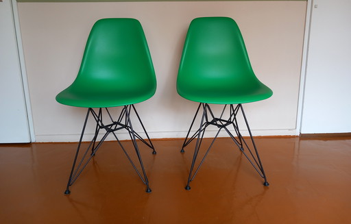 Vitra Eames DSR Emerald 2x