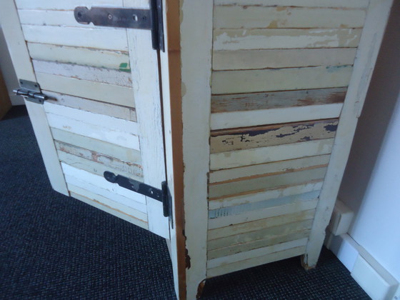 Image 1 of 1x grand buffet en bois de récupération, beige avec couleurs d'accent