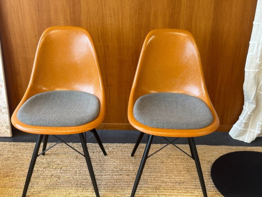 2x Vitra Eames Fiberglass Chairs, orange