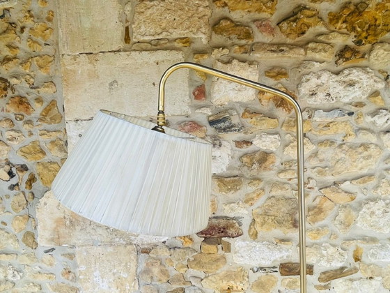 Mid-Century, Swivel,  Floor Lamp with Integrated Side Table, 1960s – Floor lights, Brass (photo 19 of 34)