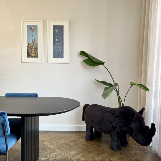 Image 1 of Solid oak dining table