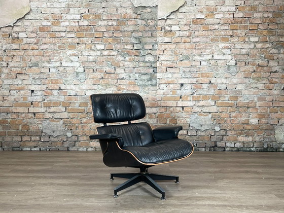 Herman Miller Eames Lounge Chair + Ottoman – Zwart | C. & R. Eames – Stoelen / fauteuils, Leather, Metal (photo 10 of 11)