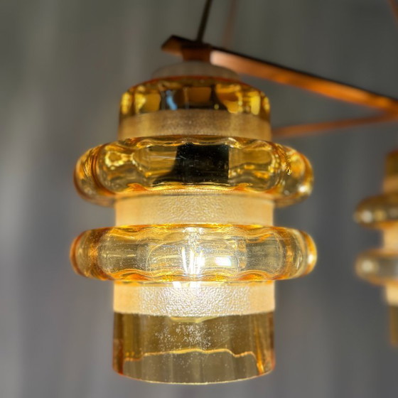 Image 1 of Vintage amberkleurige plafondlamp met 3 kappen