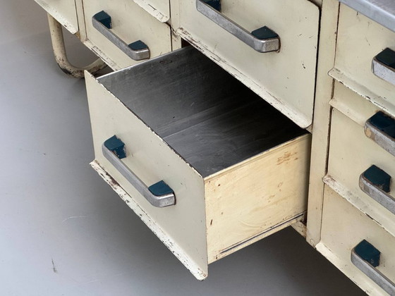Image 1 of Industriële dressoir met roestvrijstalen blad, authentiek studio meubilair uit de jaren 50