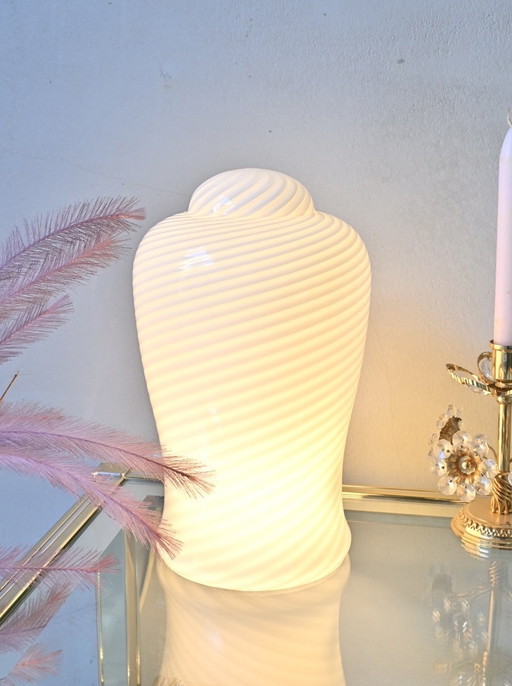 Lampe de table Murano Swirl - Crafted ElegancegIn Glass