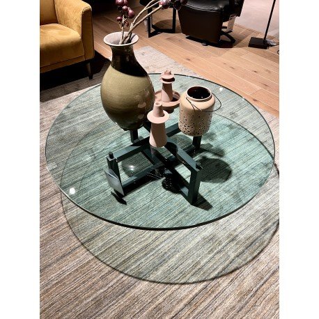 T48/4 – Ghyczy, salontafels, Design