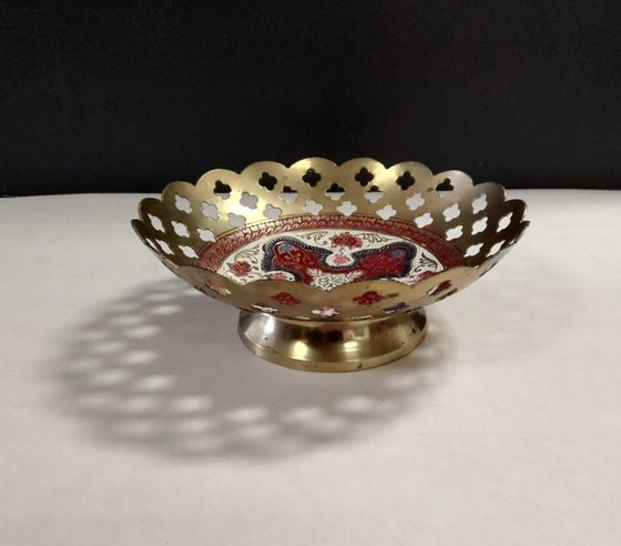 Image 1 of Ciotola in ottone vintage fatta a mano con motivo a croce