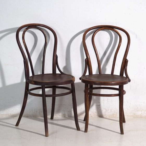 Pair of antique bentwood chairs in the Thonet style – Central Europe, circa 1900 – Dining chairs (photo 5 of 40)