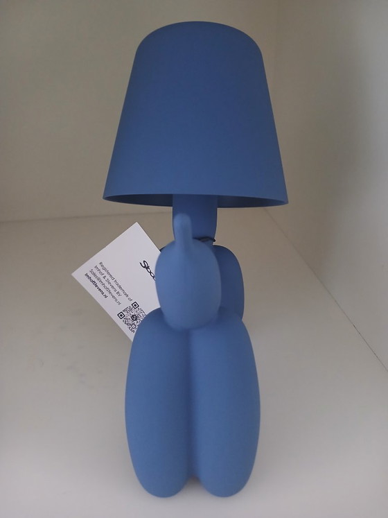 Stoobz Balloon Dog Table Lamp – Metal, Plastic (photo 5 of 5)