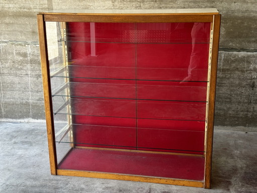 Gran escaparate de una tienda de antigüedades, década de 1930. – vitrinekasten, Wood, Glass