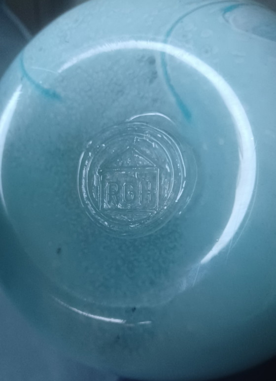 Image 1 of Römische Glashutte Linz Germany 39cm vaas met vogel