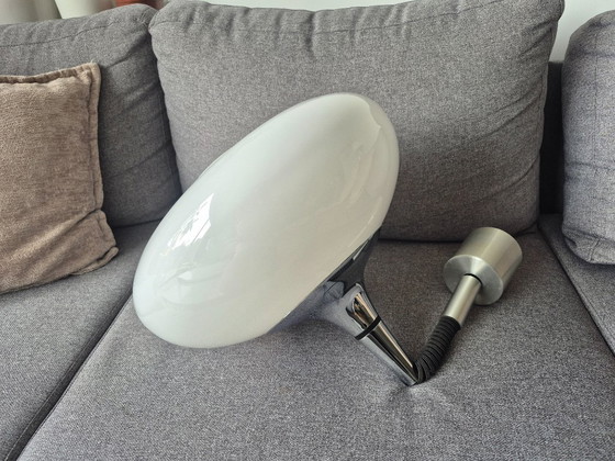 Vintage Space Age "UFO" pendant lamp in opaline and chrome (1970s), Chandeliers, Silver (photo 4 of 9)
