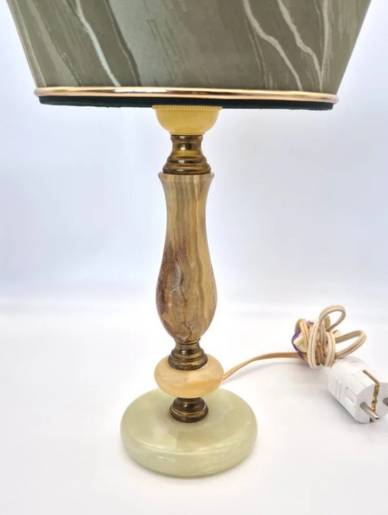 Image 1 of Lampada da tavolo vintage in marmo verde marrone e ottone - Illuminazione unica e retrò