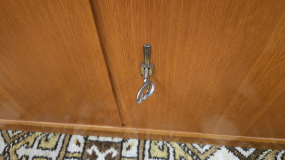 Image 1 of Vetrina a 2 ante 1960