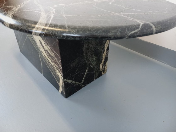 Image 1 of Vintage oval coffee table in black marble from the 1970s