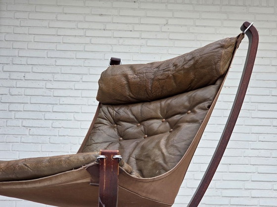 Image 1 of 1970s, Norwegian design by Sigurd Ressel, lounge chair, model "Falcon".