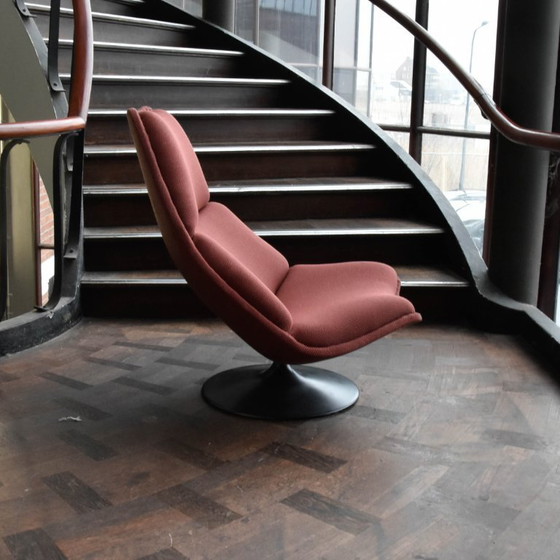 Image 1 of Poltrona Artifort F510 + poggiapiedi