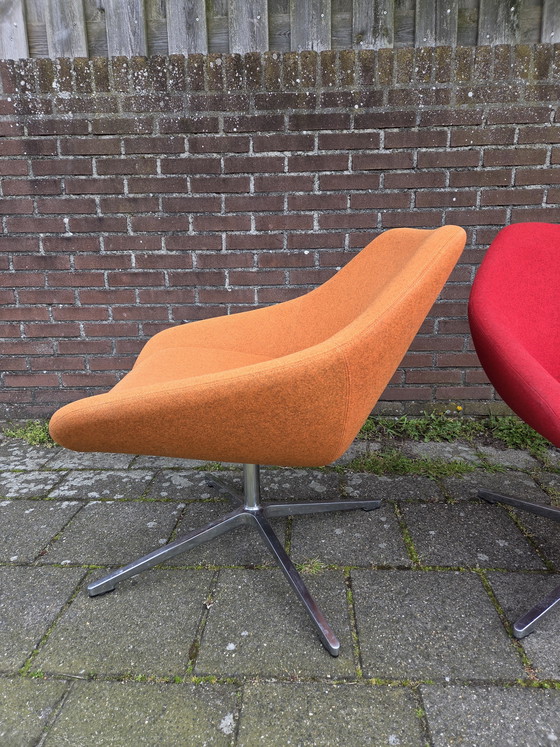 Image 1 of 4 fauteuils Allermuir Design