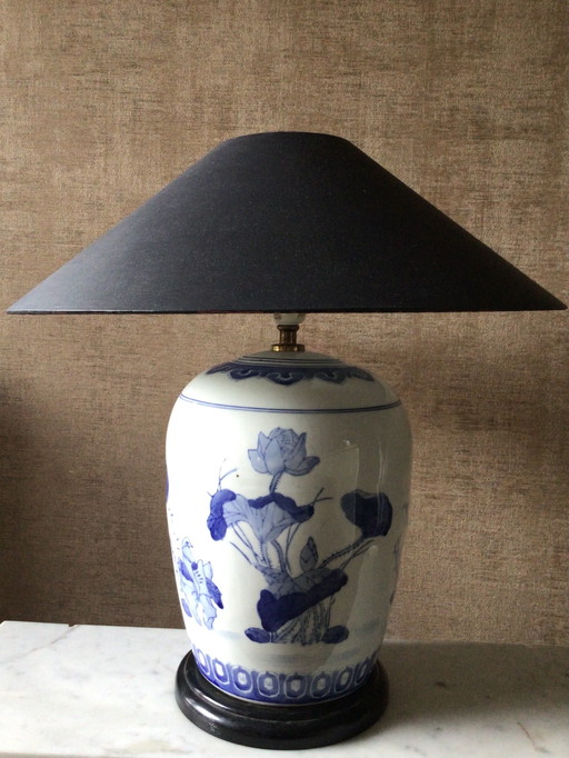 Gran lámpara china vintage hecha con un antiguo tarro de jengibre