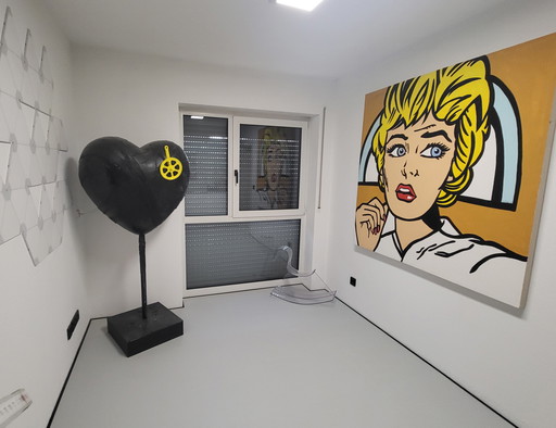 VUČKO "Roy Lichtenstein Girl in Window" – Hand-painted 1997 – Canvas 150x150cm