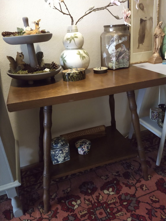 Image 1 of Table d'appoint ancienne en chêne de style anglais