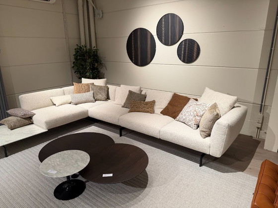 Image 1 of Knoll - Avio Sofa