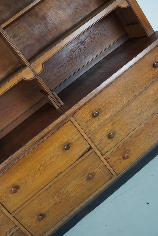 Grand meuble ancien Art Déco en chêne, style boutique de chocolat allemande, années 1920