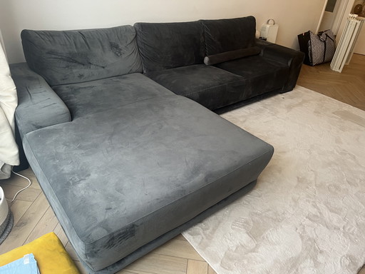 Dunkelblaues Sofa