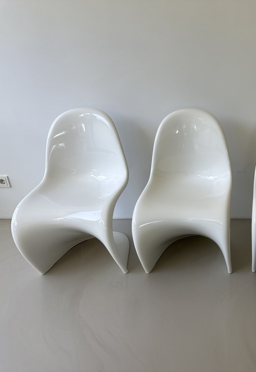 Vitra Panton Chair Classic, 2 pieces glossy white