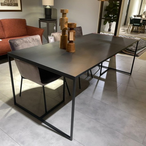 Dux Carbon eettafel - 220x100