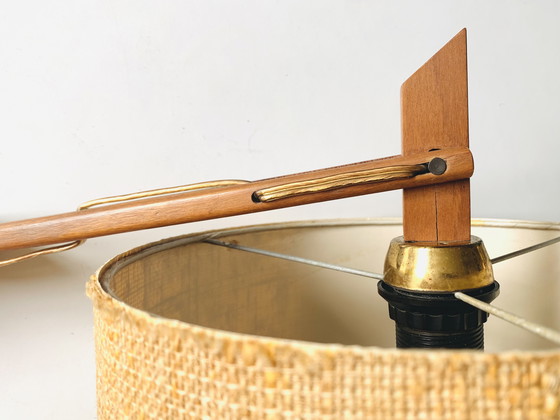 Image 1 of Dänische Lampe aus der Mitte des 20. Jahrhunderts mit hölzernem Scharnierarm