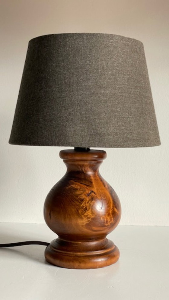 Image 1 of Vintage Country Style Solid Wood Lamp