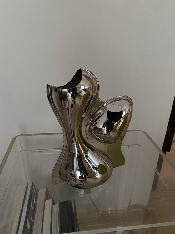 Ron Arad “Babyboop” vase – Officina Alessi – polished steel (photo 2 of 9)