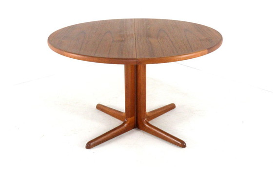 Image 1 of Dyrlund Danish design round 2x extendable dining table vintage