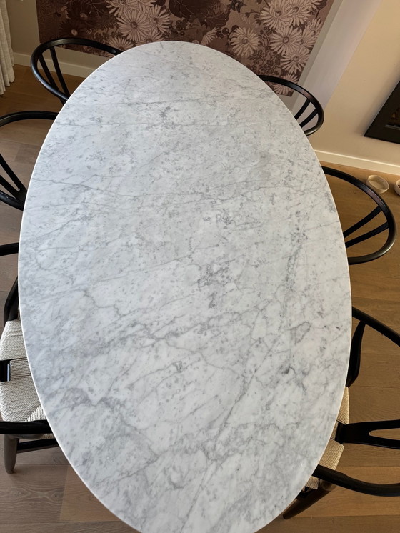 Image 1 of Ovale marmeren tafel (220x110cm)