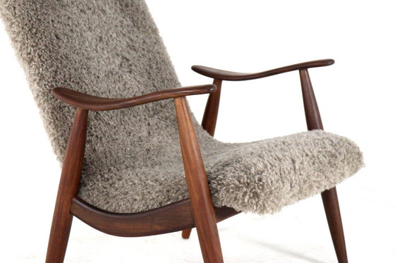 Image 1 of Fauteuil vintage rembourré en tissu poilu, style milieu du siècle