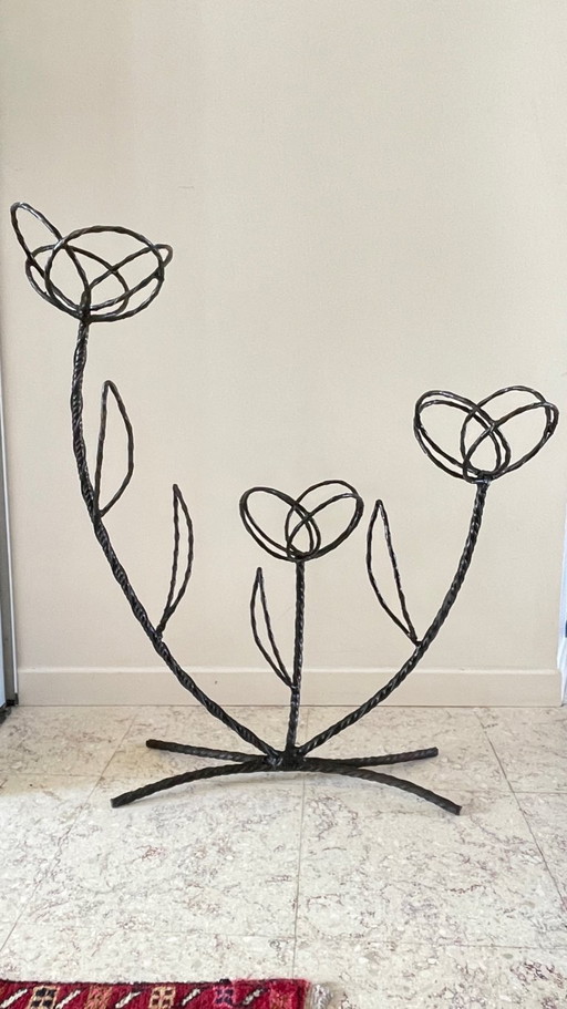 Soporte para plantas de acero curvado de estilo vintage