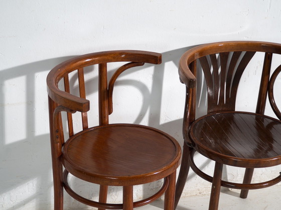 Pair of antique bentwood chairs in the Thonet style – Central Europe, circa 1905 – Dining chairs (photo 16 of 40)