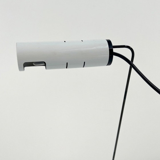 Slalom Desk Lamp by Vico Magistretti for Oluce, 1980s, Metal, Black (photo 5 of 8)