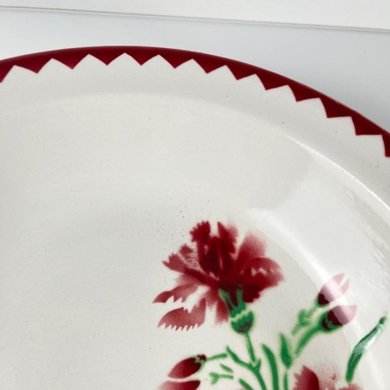 Image 1 of Grande insalatiera con bordo, modello "Oeillet", Sarreguemines, 1920-50