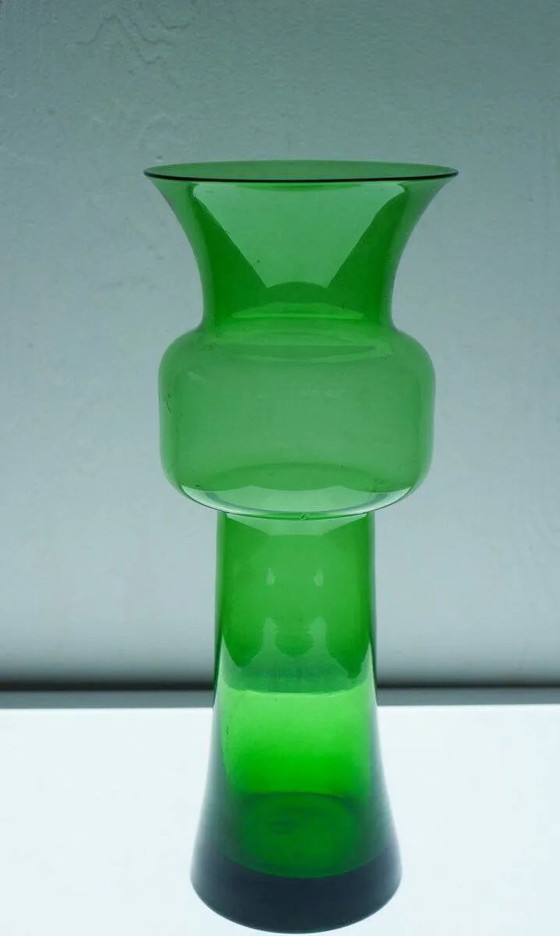 Image 1 of Large green Tang-Li vase by Morales Schildt for Kosta