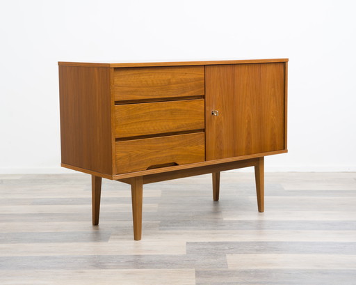 Kleines Sideboard, Nussbaum, 60er Jahre