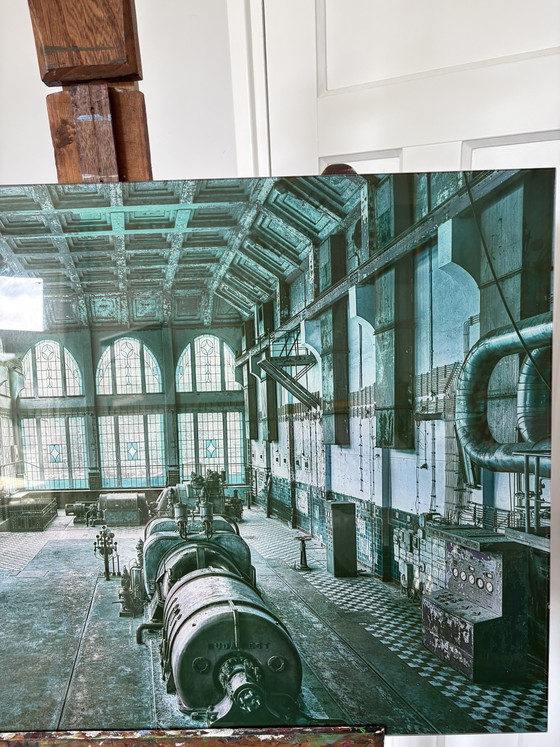 Image 1 of Fotografía arquitectónica detrás de cristal acrílico sobre Alubond (Dibond) – 90 × 60 cm